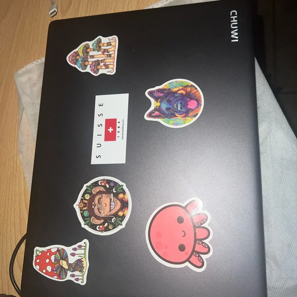 CHUWI laptop Good conditions keyboard lights up